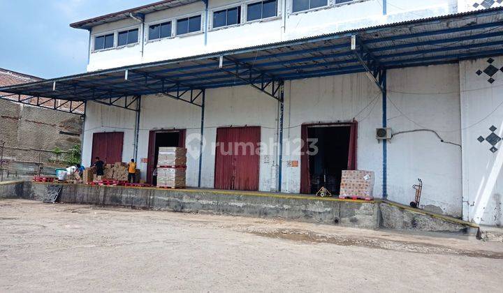 Jarang ada! Dijual gudang aktif posisi mainroad soekarno hatta harga NJOP 3