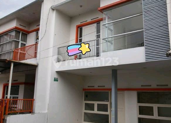 2-Story Move-In Ready House Near Sport Jabar Within Cluster in Arcamanik Bandung 2-Story Move-In Ready House Near Sport Jabar Within Cluster in Arcamanik Bandung