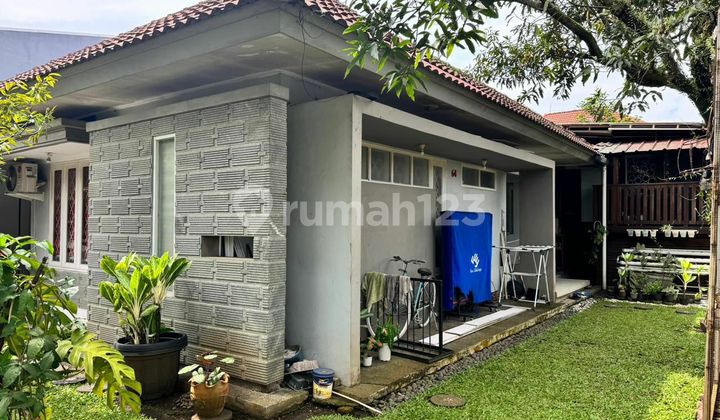 Rumah Bagus Hoek Lokasi Jalan Utama Komplek Dekat Terminal Antapani Bandung 2
