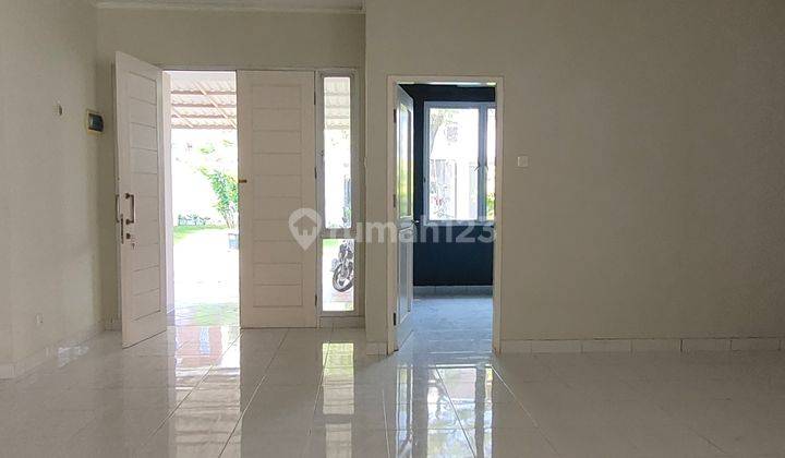 Di Sewakan Rumah 2 Lantai Dengan Lokasi Strategis Di Cluster Sevilla BSD 2
