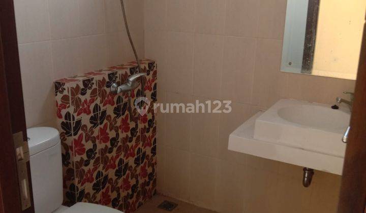 Di Sewakan Rumah 2 Lantai Cluster The Avani BSD City 
 7