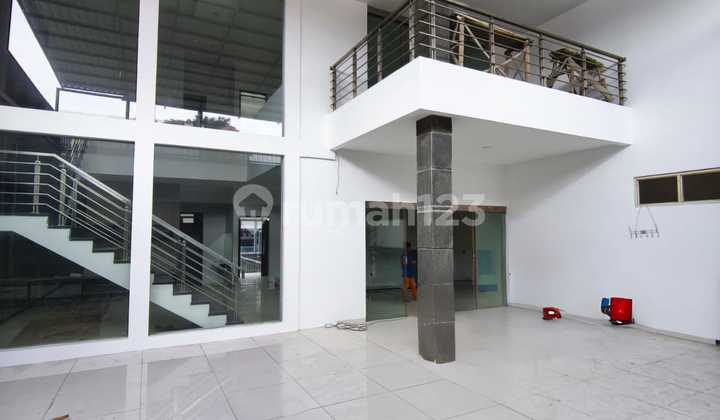 Rumah Bagus Mewah 2 Lantai di Batununggal Bandung Rumah Bagus Mewah 2 Lantai di Batununggal Bandung