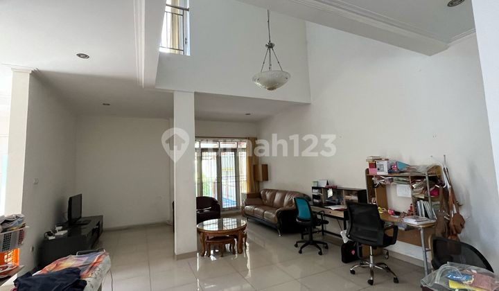 Rumah Hook 2 Lantai Siap Huni di Setraduta Bandung Rumah Hook 2 Lantai Siap Huni di Setraduta Bandung
