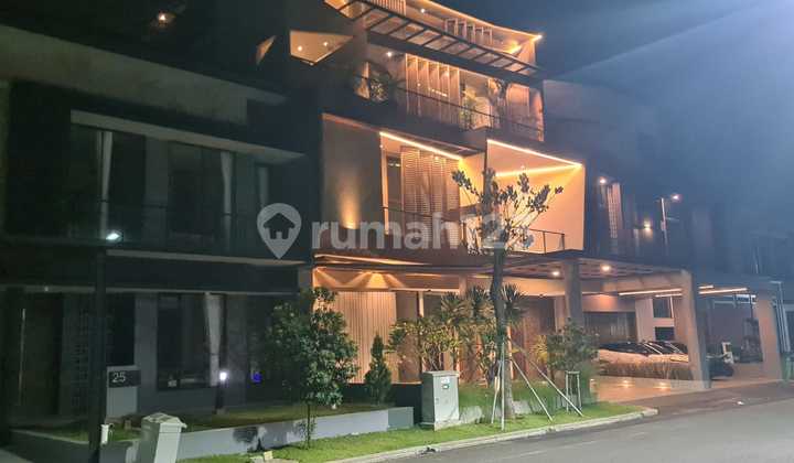 Luxury Beautiful Ready-to-Occupy House in Xandari Summarecon Bandung 2
