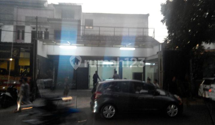 2-Storey Shop House Highly Strategic on Jalan Cemara Near PVJ