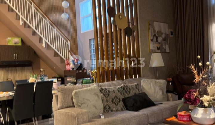 Rumah Asri dan Cantik di Komplek Bumi Adipura Gedebage