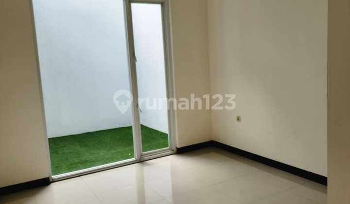 Rumah Minimalis Siap Huni di Taman Kopo Indah 5 Sommerville  2