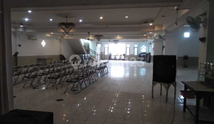 Ruang Usaha Strategis di Mainroad Moh Toha Bandung