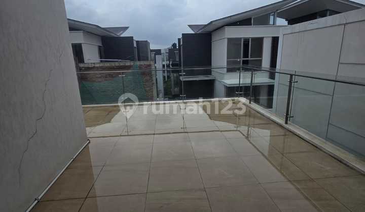 Rumah Golf Island Pik 10X25 Edelweis 3 Lantai AC 5 Full Gorden 2