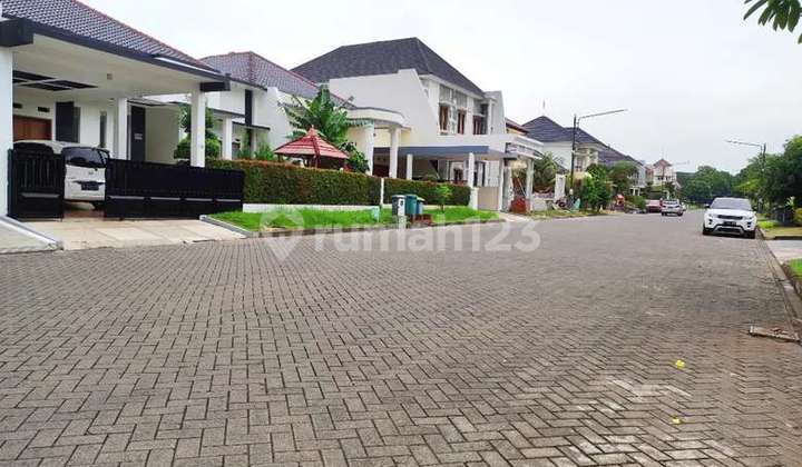 Tanah  Exclusive 180 m² SHM di Perumahan Graha Estetika 2