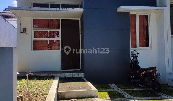 Dijual Rumah Premium Kawasan BSB dekat BCA, Uptown Mall, UNIKA 2