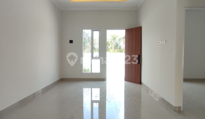 SHM House in the City Center, Front of Amni Soekarno Hatta Campus, Pedurungan