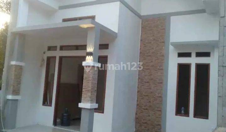 Rumah Modern minimalis harga ekonomis di Depok  2