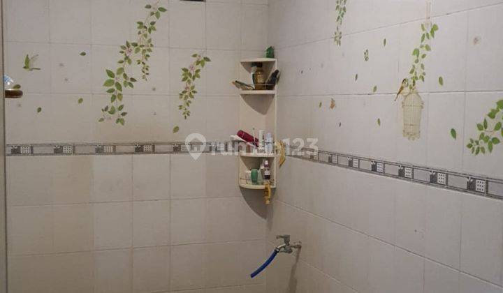 Dijual Rumah Luas Bergaya Modern dengan Akses dekat kemana mana di kawasan Sektor, Gading Serpong 4