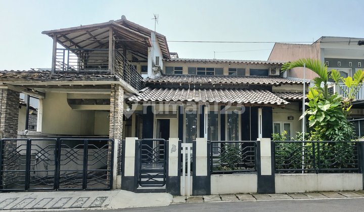 CHEAP! Spacious 180 House Facing Park in Pondok Kelapa Complex, Duren Sawit