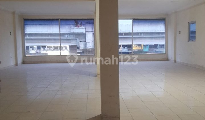 Disewakan Ruko Gandeng 3 Lantai Bintara Jaya Bekasi 2