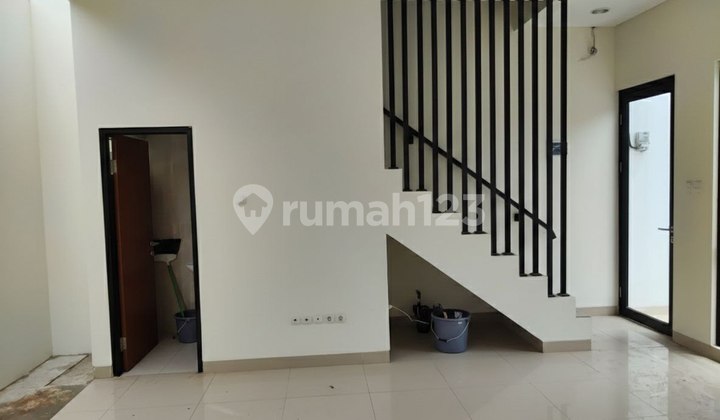Cheap!! 3-Story Shop House for Sale at Prima Harapan Next to Summarecon Bekasi 2