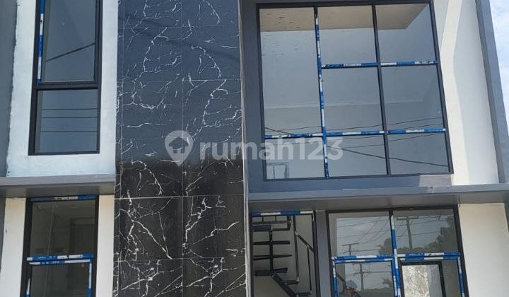 Murah !! Rumah Modern Mezzanine Dekat Tol di Bekasi Timur dan Kawasan Mm2100 Murah !! Rumah Modern Mezzanine Dekat Tol di Bekasi Timur dan Kawasan Mm2100
