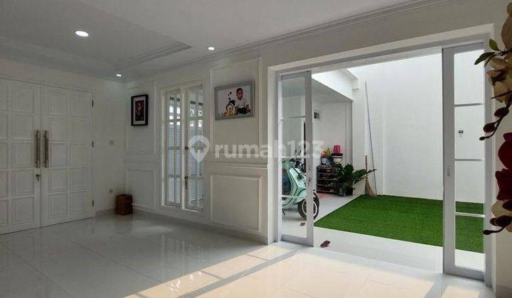 Rumah Mewah American Modern Luas 320 Bambu Apus Jakarta Timur 2