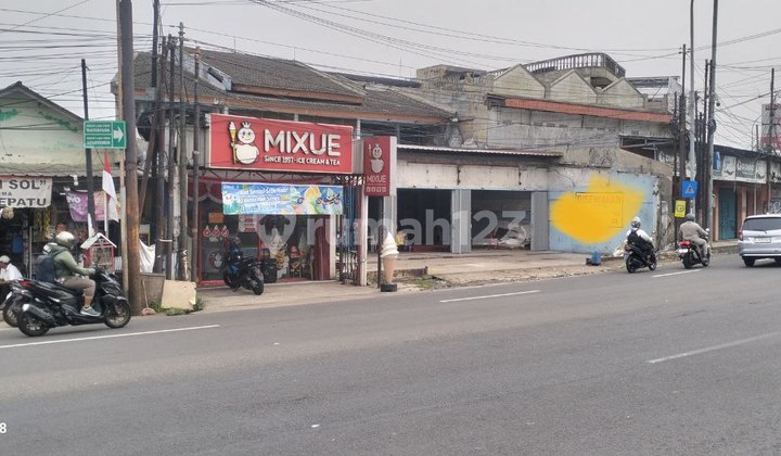 For Rent: Attached Shop House Area 480 Bogor Street Depok 2