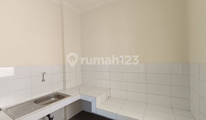 5-Story Ruko Building for Rent, Area 982, Main Street Harapan Indah Bekasi 2