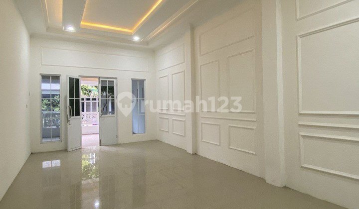 Murah !! Rumah Cantik Full Renovasi Luas 105 Kemang Pratama Bekasi Murah !! Rumah Cantik Full Renovasi Luas 105 Kemang Pratama Bekasi