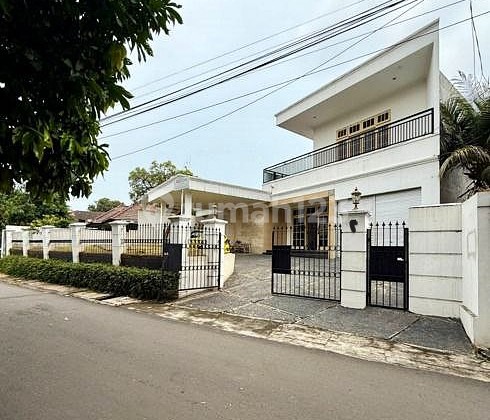 Dijual Bu !! Mewah Luas 789 Rumah di Ulujami Pesanggrahan Jakarta Selatan