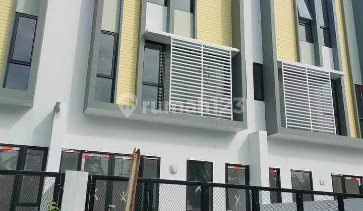 Murah !! Ruko 3 Lantai Dijual di Prima Harapan Samping Summarecon Bekasi Murah !! Ruko 3 Lantai Dijual di Prima Harapan Samping Summarecon Bekasi