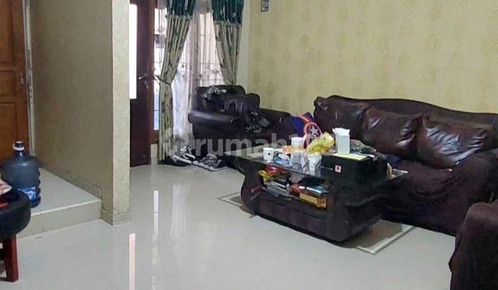 FOR QUICK SALE: Two-Car Access House in Duren Sawit Complex, East Jakarta 2