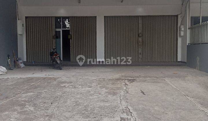 Disewakan Ruko 3 Lantai Klender Jakarta Timur 2