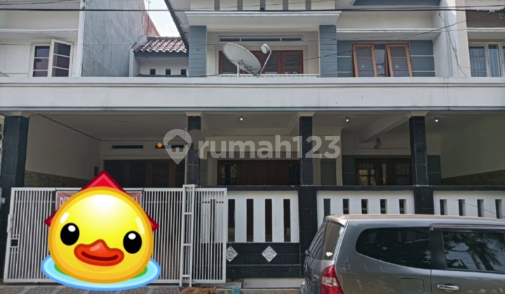 Rumah Cantik Siap Huni Luas 150 Perum Mutiara Sentul Bogor Rumah Cantik Siap Huni Luas 150 Perum Mutiara Sentul Bogor