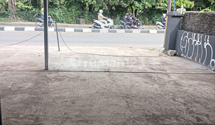 For Rent: 100 Square Meters Shop House on Bogor Depok Main Road 2