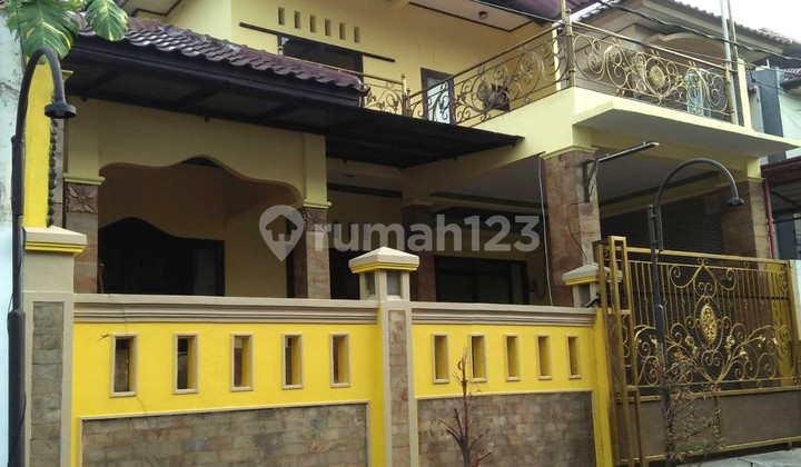 MEWAH Luas 180 Rumah di Taman Laguna Cibubur MEWAH Luas 180 Rumah di Taman Laguna Cibubur