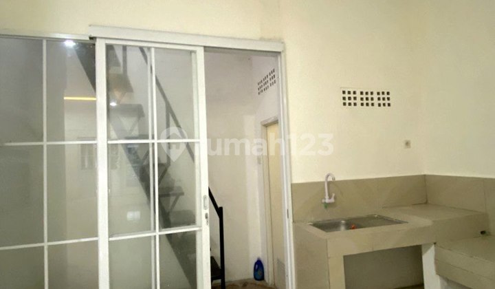 Cheap, Beautiful Fully Renovated House, 105 sqm, Kemang Pratama, Bekasi. 2
