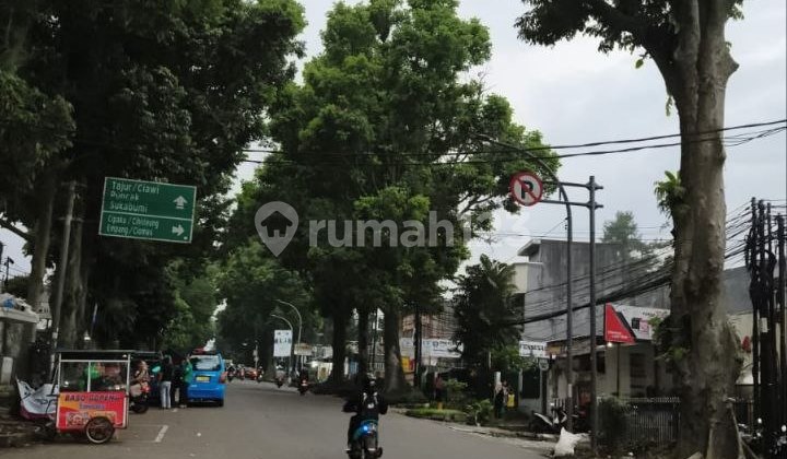 3-Story Shop House 4X17 for Rent/Sale in South Bogor 2