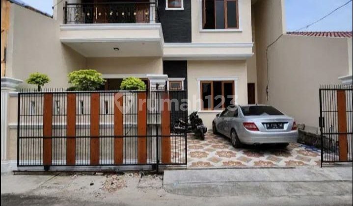 Bangunan Baru Mewah Akses 2 Mobil Rumah Pulo Asem Jakarta Timur