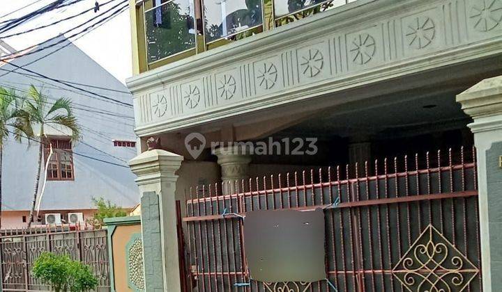 Dijual Bu Murah Rumah Pondok Kelapa 3 Lantai 2