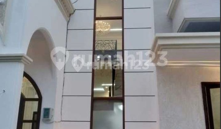 Mewah !! Rumah Modern di Billymoon Pondok Kelapa Siap Huni 2