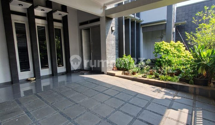LUXURY HOUSE Area 260 Pondok Kelapa Semi Furnished East Jakarta 2