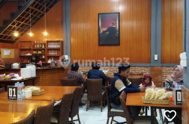 Ruko Former Restaurant Area 220 for Rent in Cibinong Bogor 2