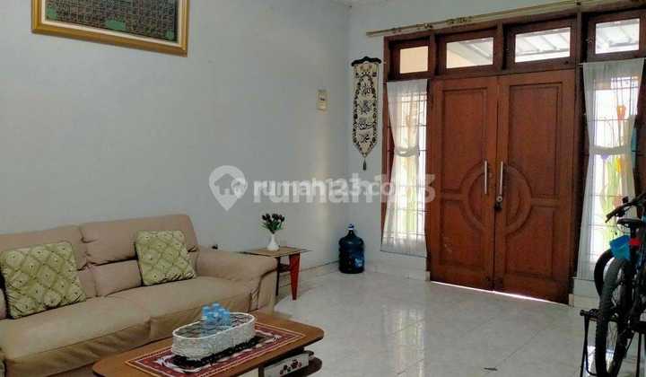 Dijual MURAH Rumah 2 Lantai Duta Harapan Dekat Summarecon Bekasi 2