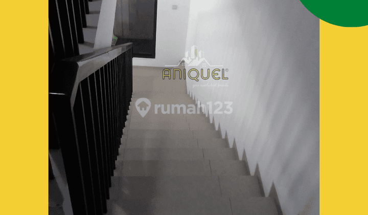 Rumah Hook bagus sudah renovasi di Golden City Bekasi Utara 8