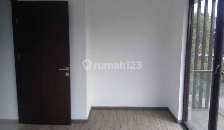 Rumah tanah luas Golden City dekat tol Bekasi Barat, Bekasi Kota 3