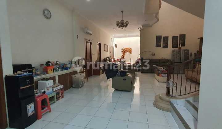 DIJUAL RUMAH 3 LANTAI DI PLUIT