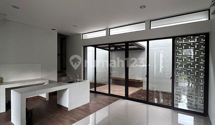 JUAL CEPAT RUMAH BARU SIAP HUNI CLUSTER FLORA - SUMARECON BANDUNG 2