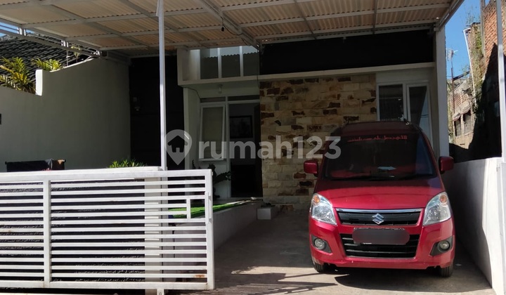 For Sale Furnished Ready-to-Live House In Gading Tutuka 2 Soreang 1