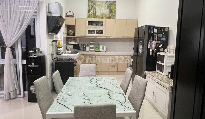 Jual Rumah Bagus Fully Furnished Kota Baru Parahyangan 2