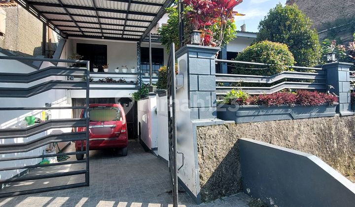 Jual Rumah Strategis Nuansa Villa Di Padalarang Dekat Stasiun Whoosh Jual Rumah Strategis Nuansa Villa Di Padalarang Dekat Stasiun Whoosh