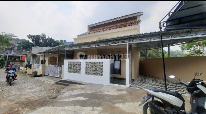 Rumah minimalis 2 lantai pudak payung 13