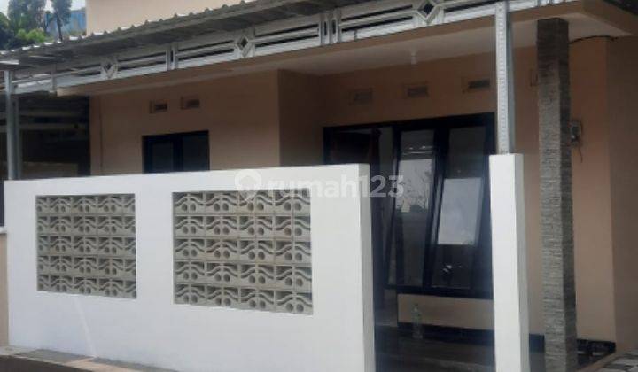 Rumah minimalis 2 lantai pudak payung 14